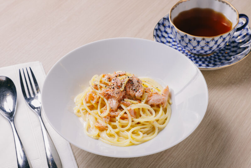 喫茶メニュー スモークサーモンのクリームパスタ